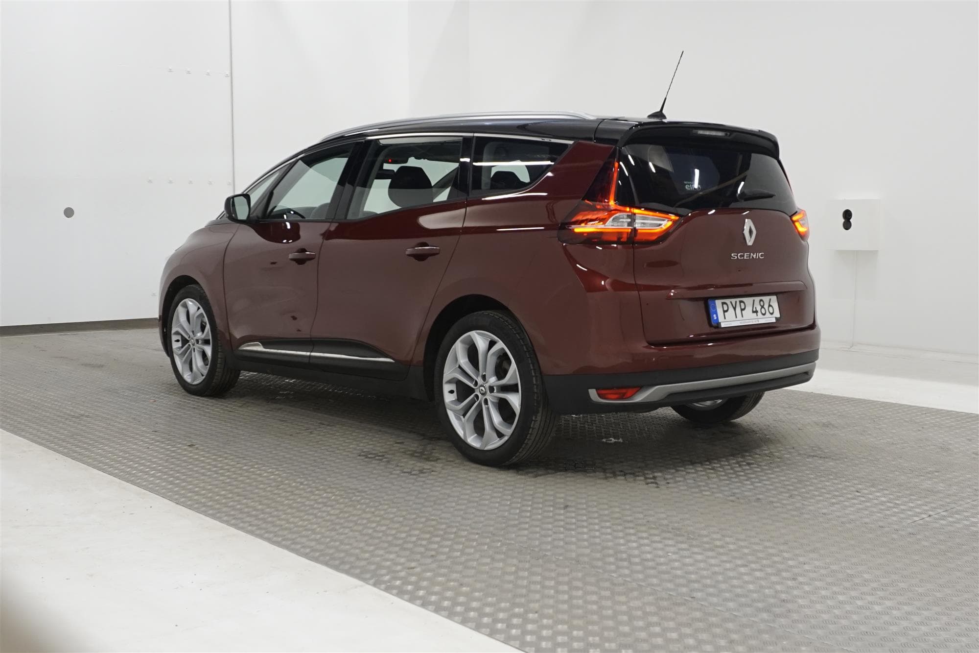 Renault Grand Scénic 1.2 TCe 132hk 7 Sits Navigator Keyless 