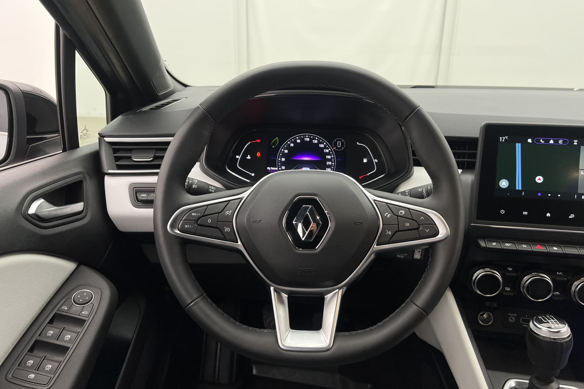 Renault Clio 91hk Techno Kamera Navi Halvskinn Rattvärme