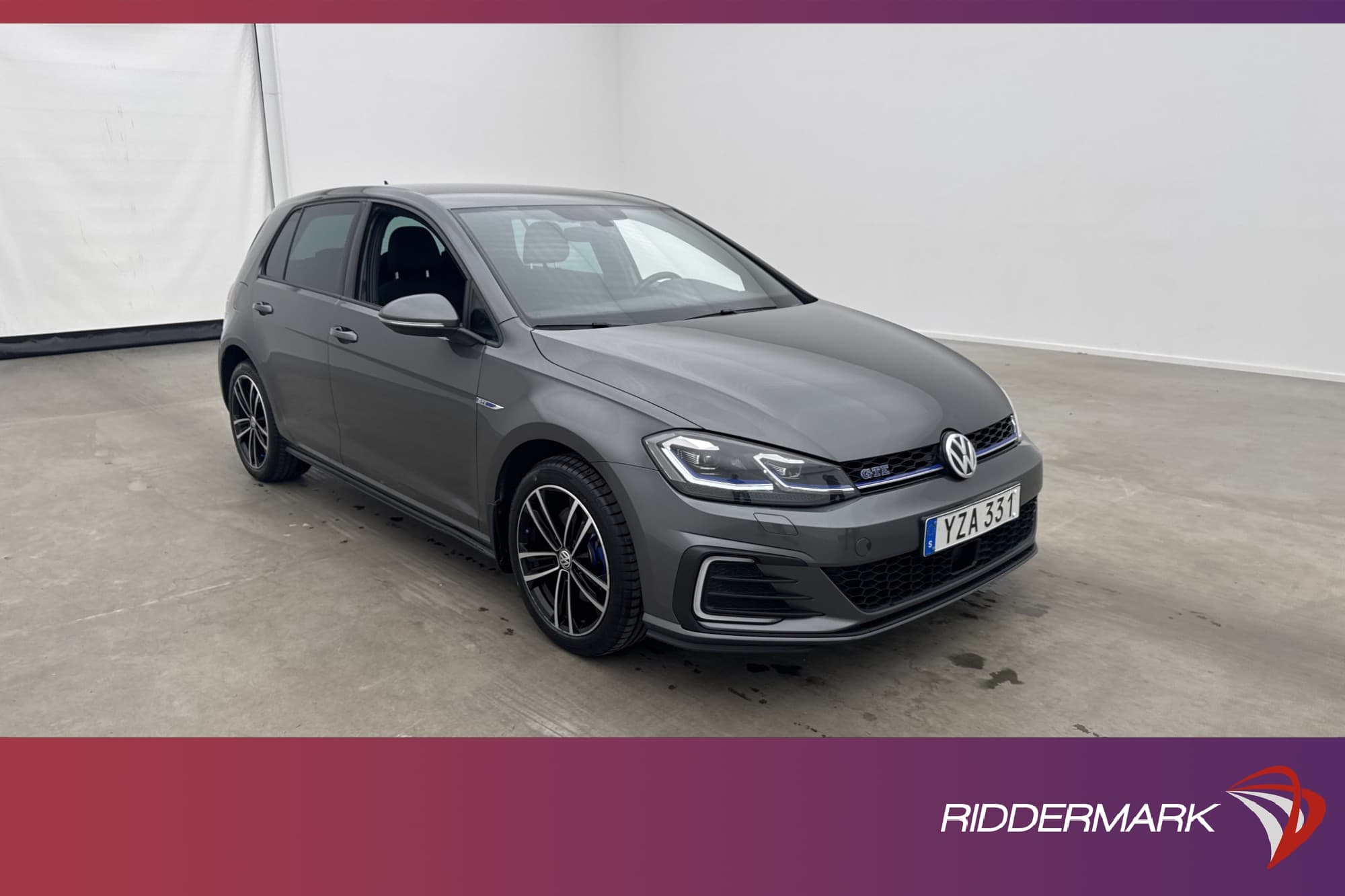 Volkswagen Golf GTE 204hk GTE Cockpit Kamera Drag Carplay