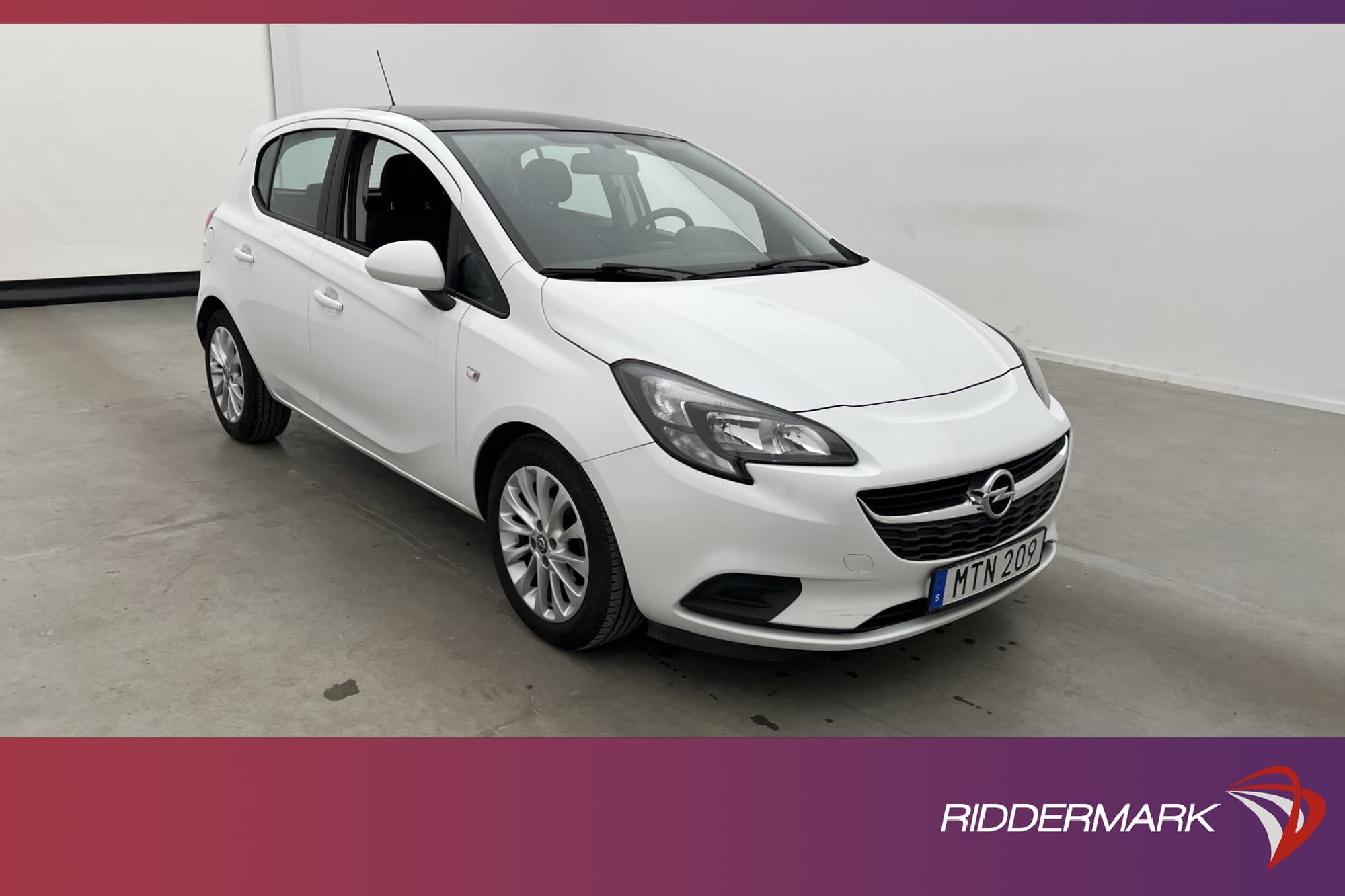 Opel Corsa 90hk Enjoy Panorama Sensorer Rattvärm Farthållare