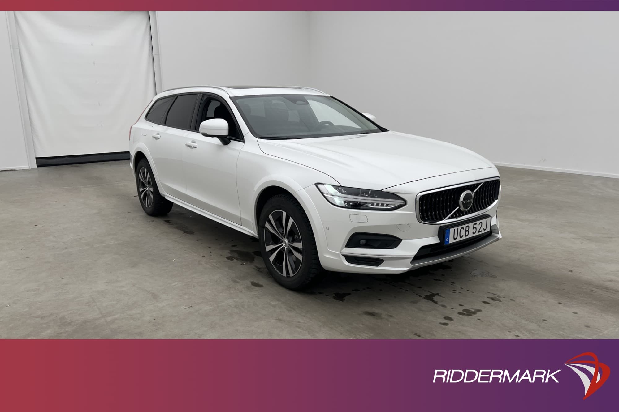 Volvo V90 Cross Country B5 AWD