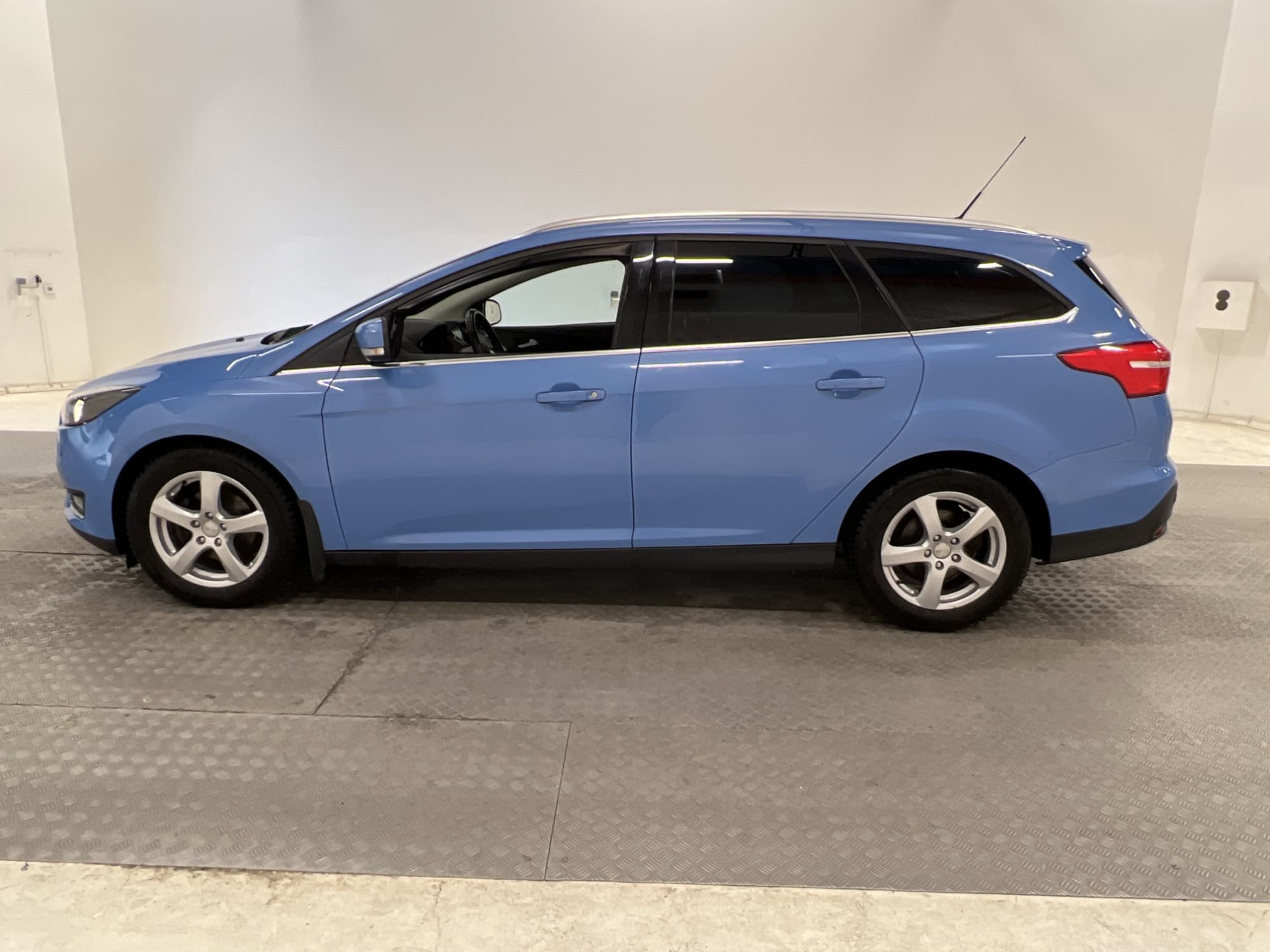 Ford Focus 1.0 125hk