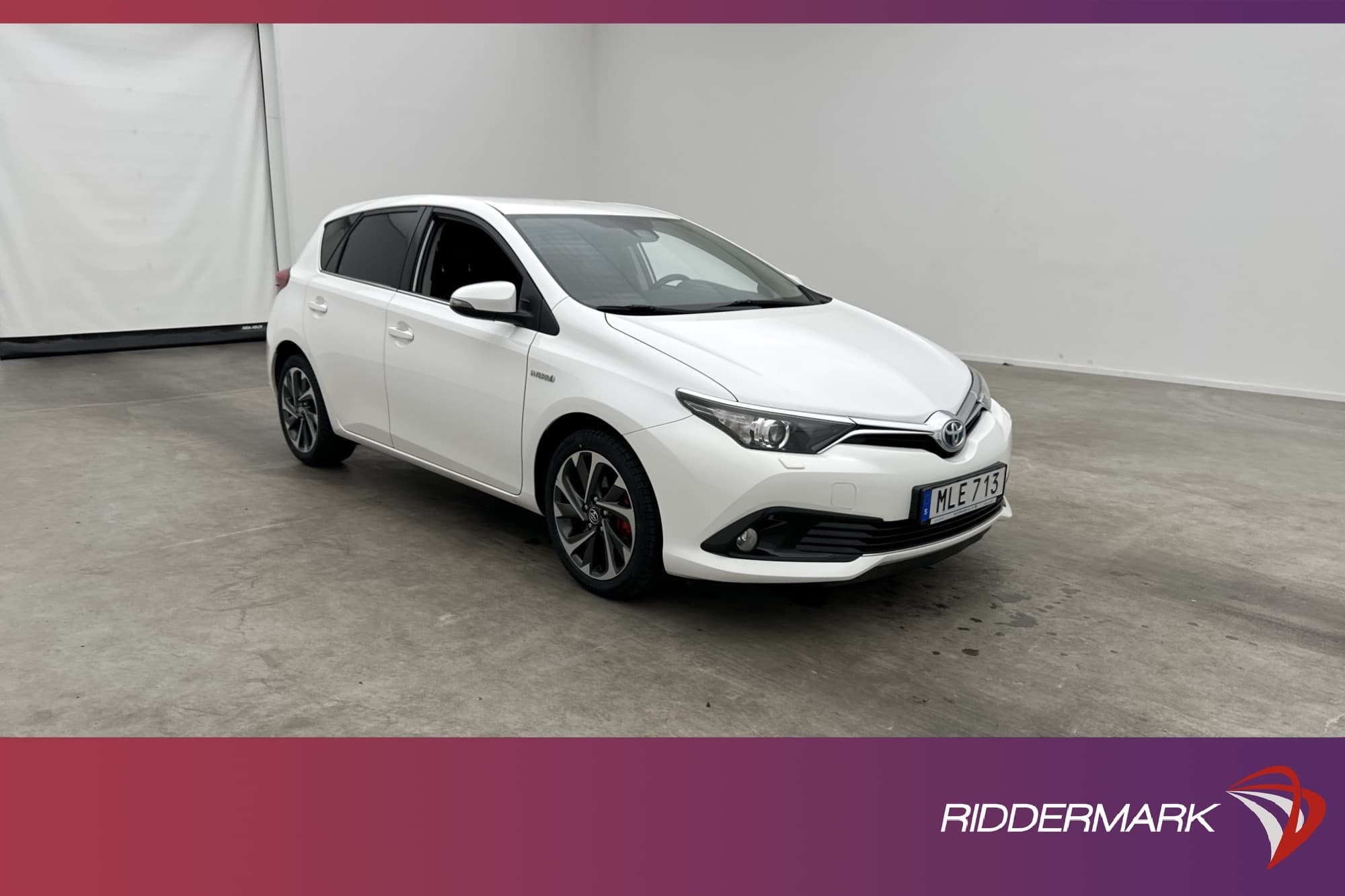 Toyota Auris Hybrid 136hk