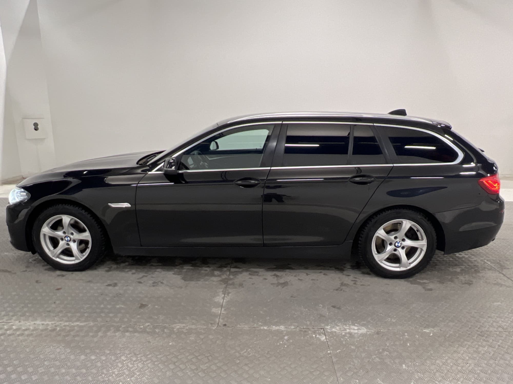 BMW 520d 184hk xDrive