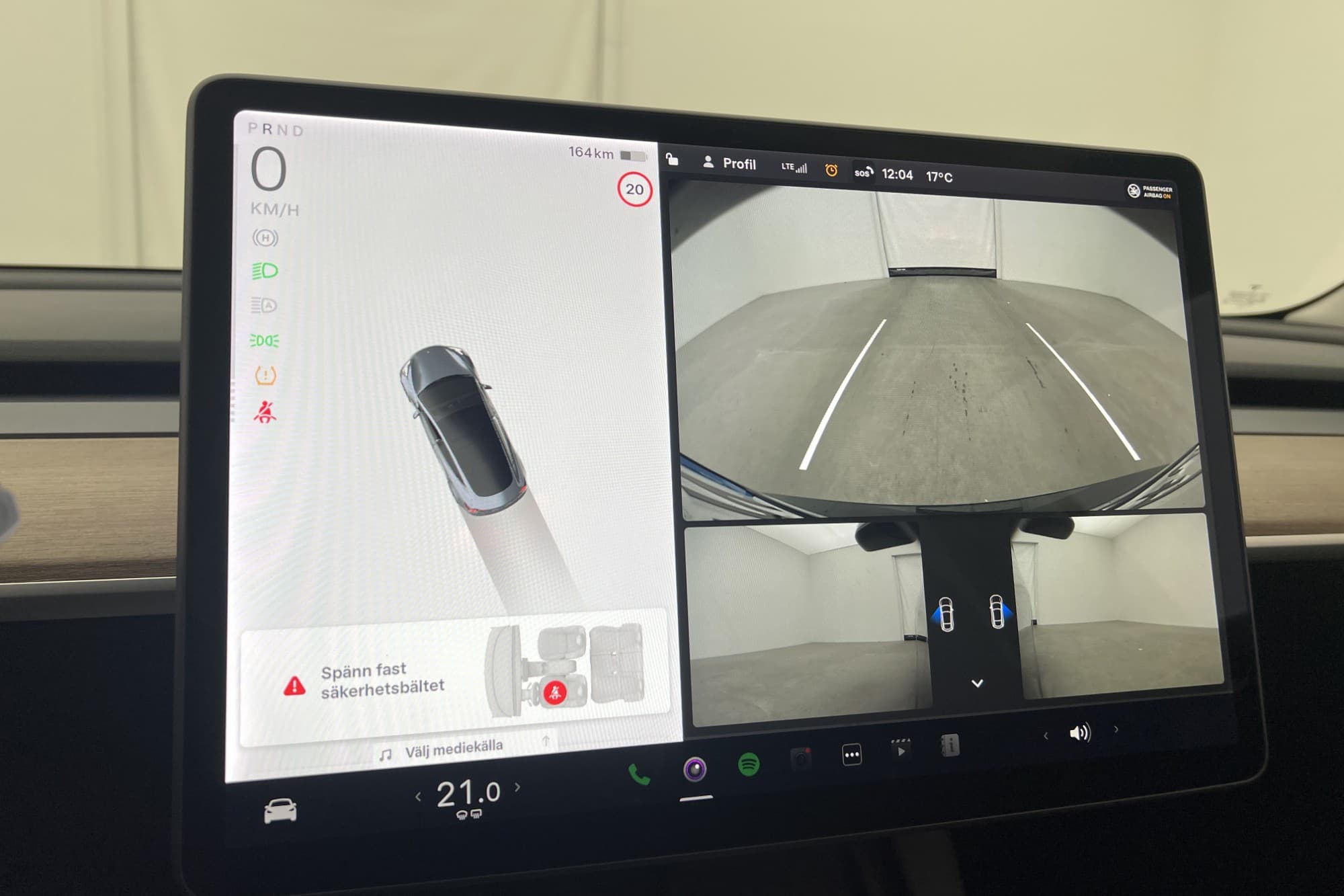 Tesla Model 3 Standard Range Plus Panorama Svensksåld