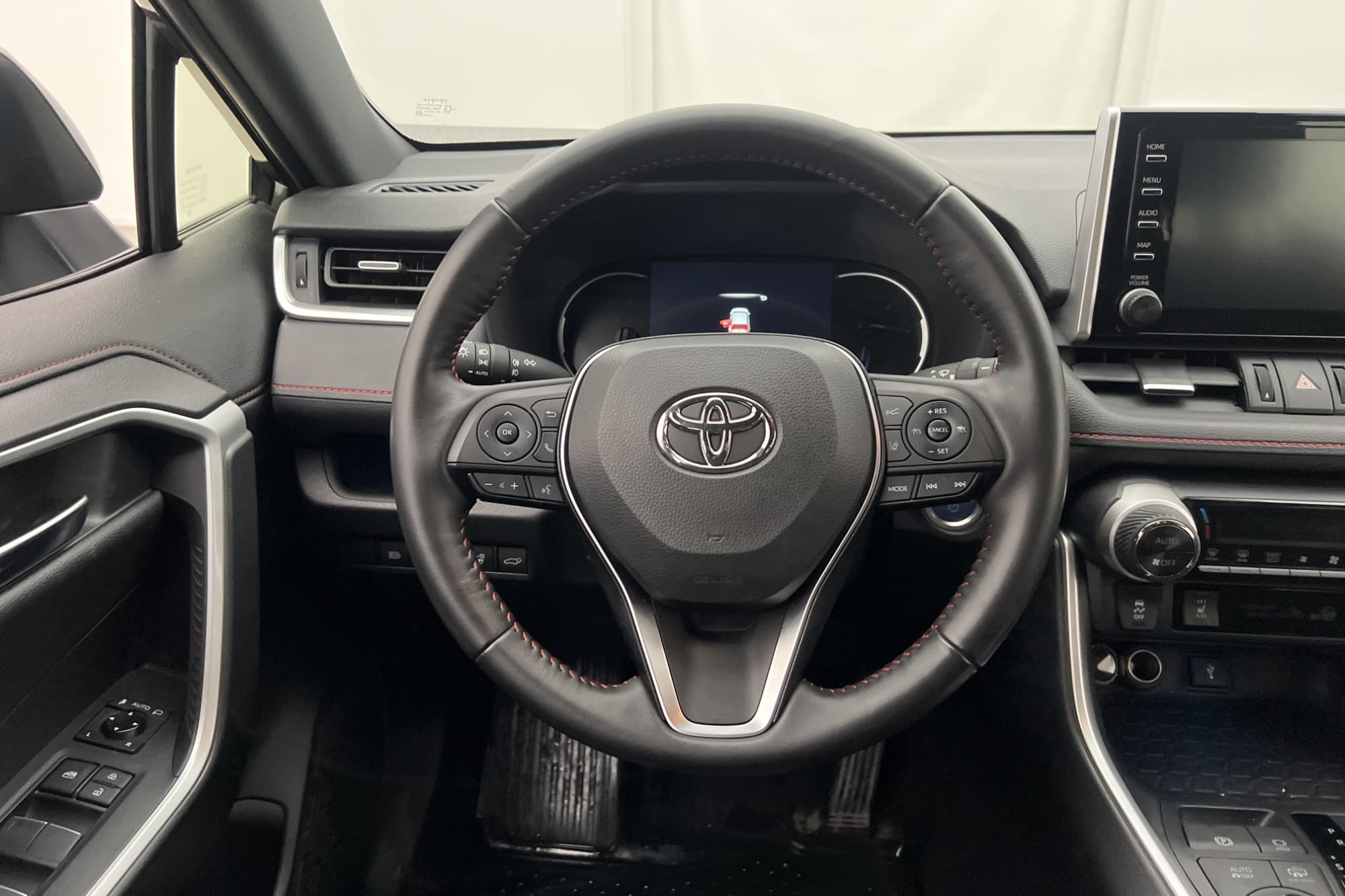Toyota RAV4 Plug-in AWD 306hk Active Drag B-kamera MOMS