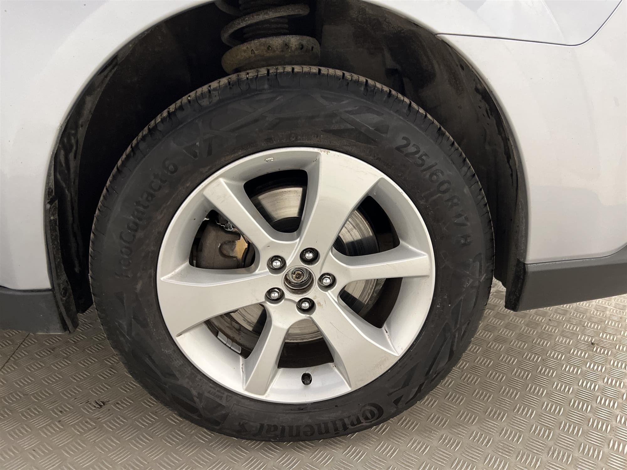Subaru Outback 2.0 4WD 150hk M&K Värmare Drag P-Sensorer