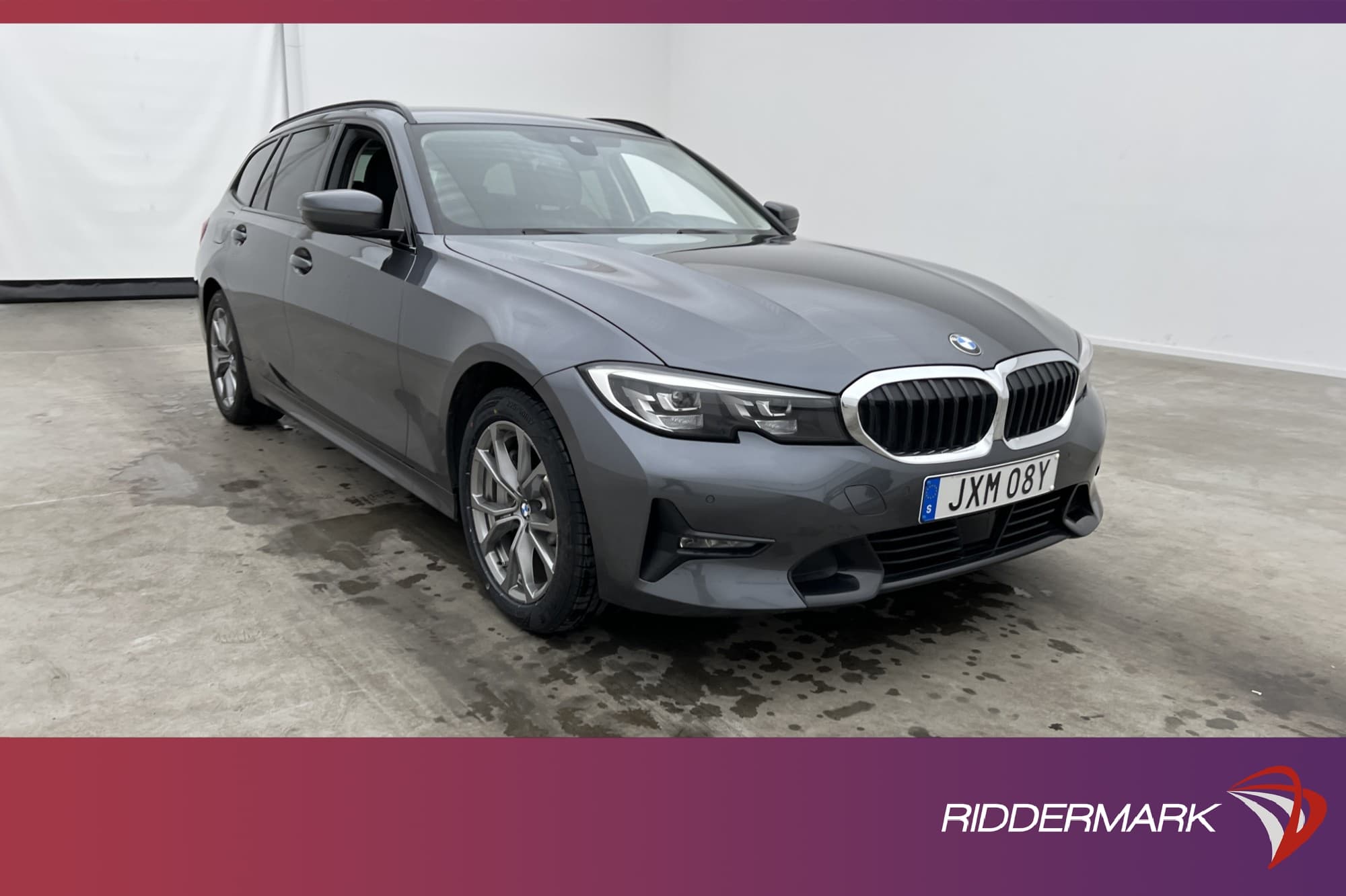 BMW 330e xDrive Touring 292hk
