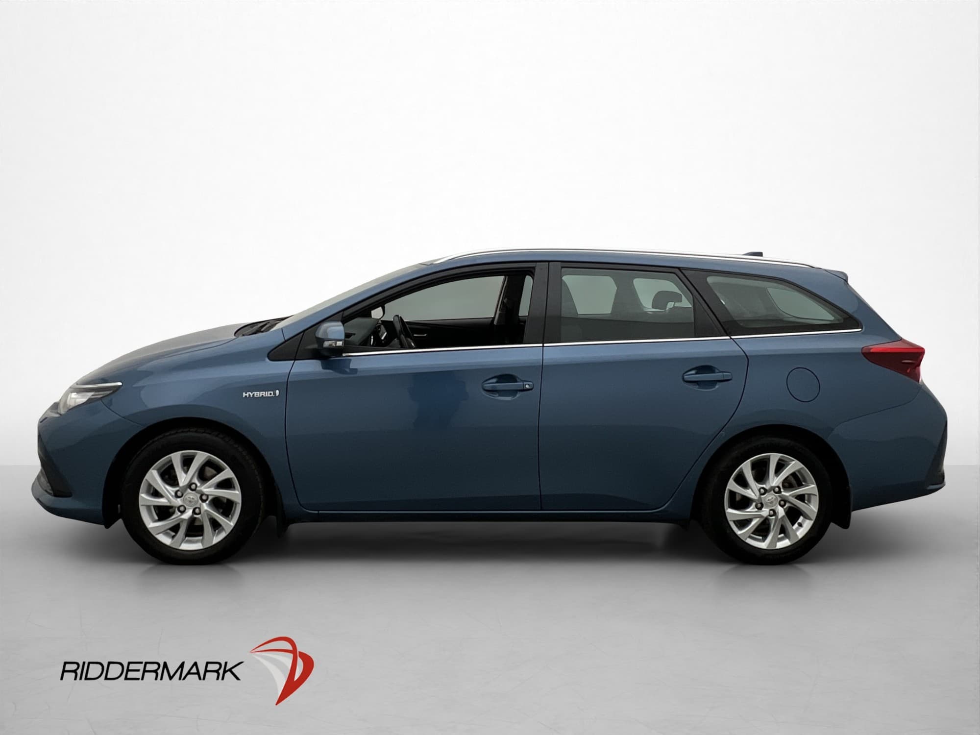 Toyota Auris Touring Sports