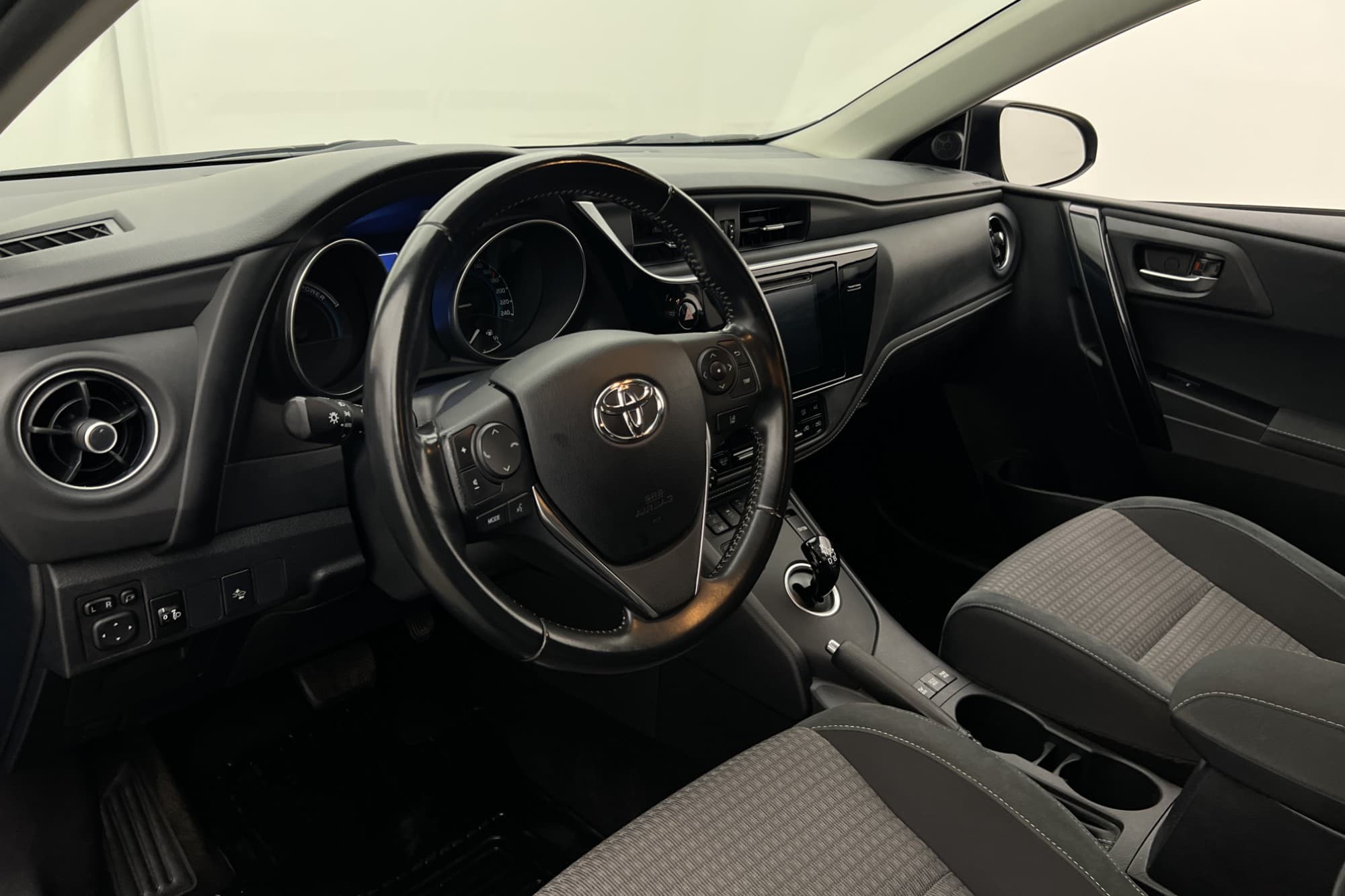 Toyota Auris Hybrid 136hk Touch & Go Edt Kamera Navi