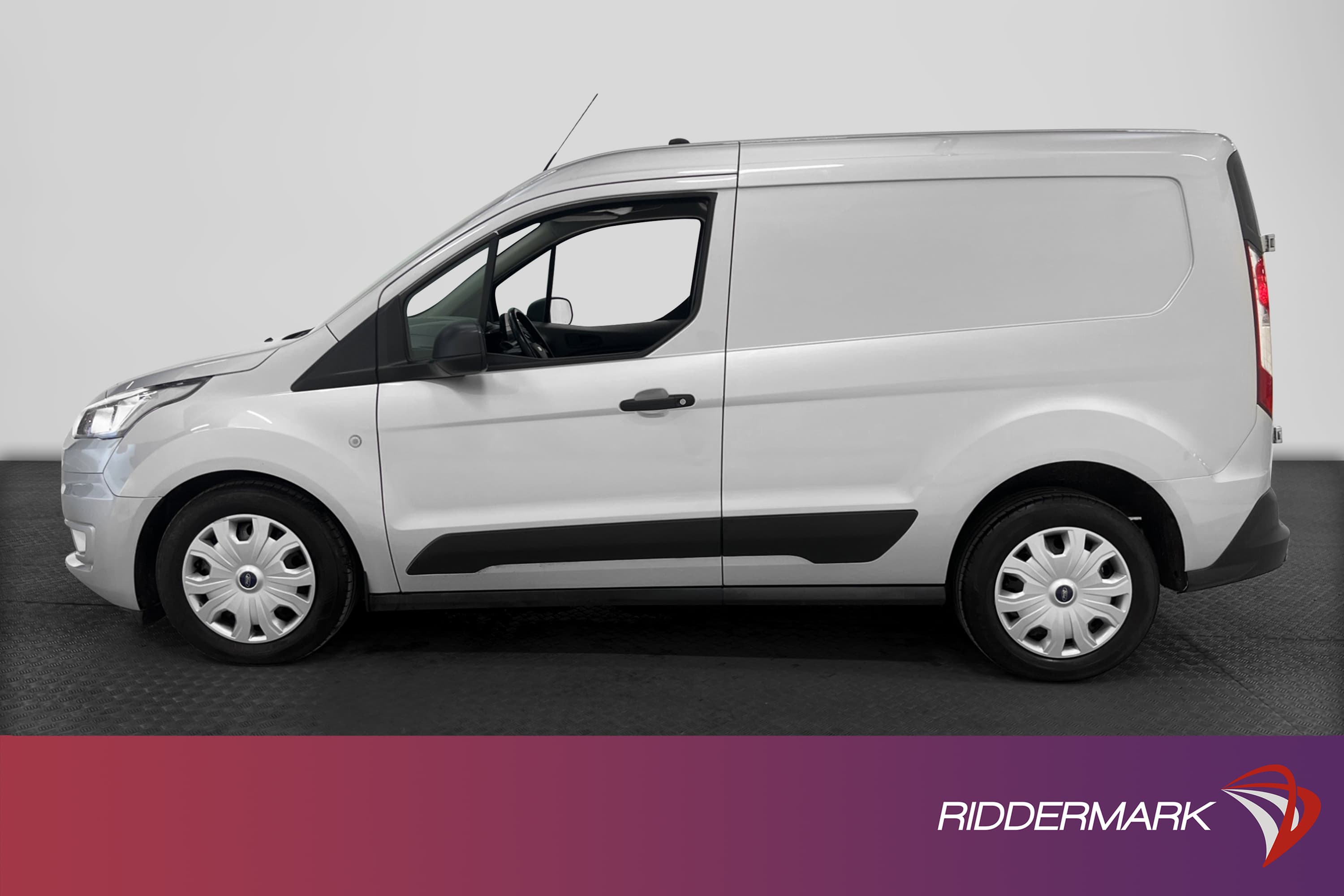 Ford Transit Connect 1.5Eco Automat Dragkrok Värmare Moms
