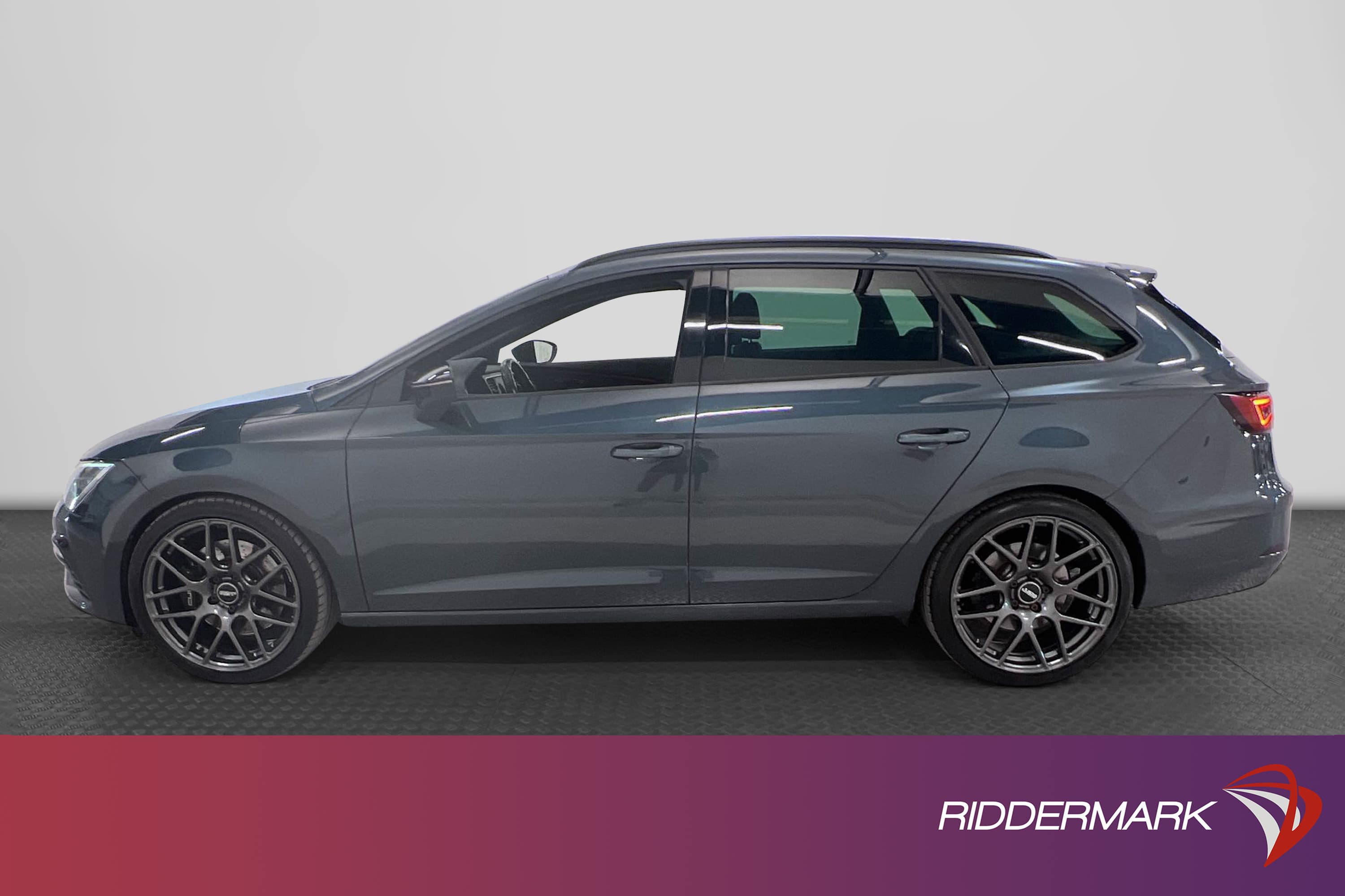 SEAT León Cupra 2.0 TSI 4Drive 300hk