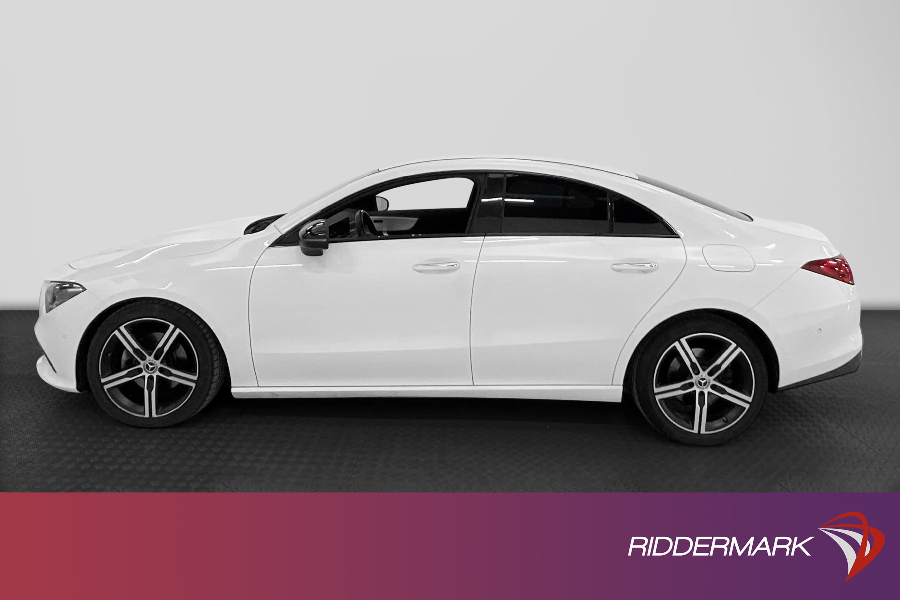 Mercedes-Benz CLA 200 163hk