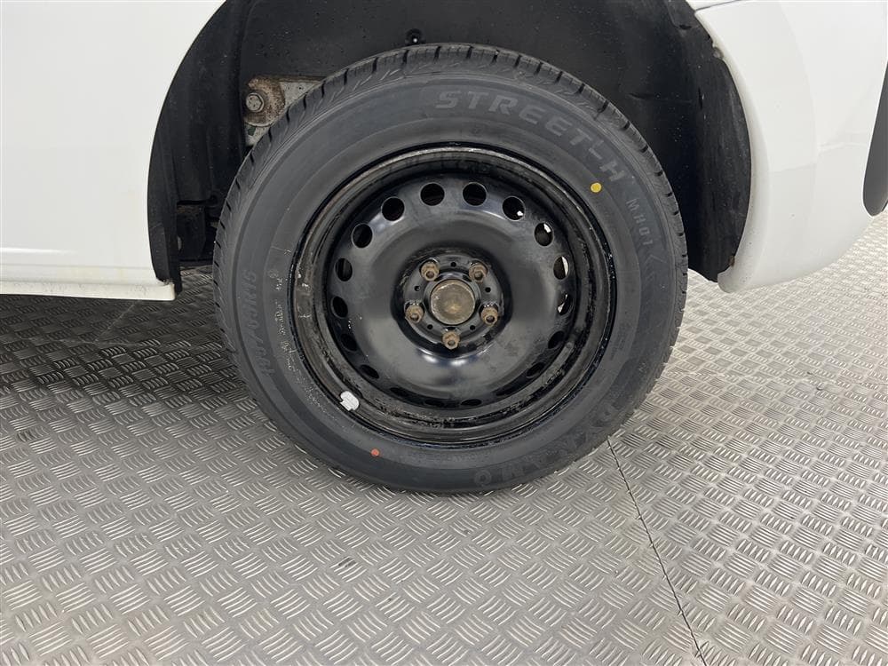 Renault Kangoo 1.2 TCi Automat 115hk kamera Nyservad Moms interiör