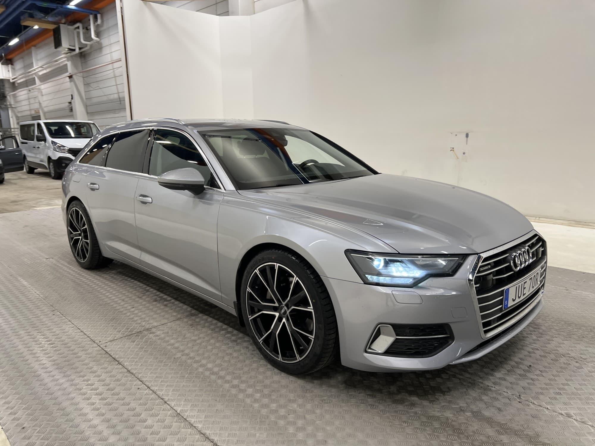 Audi A6 Avant 45 TFSI Q 245hk