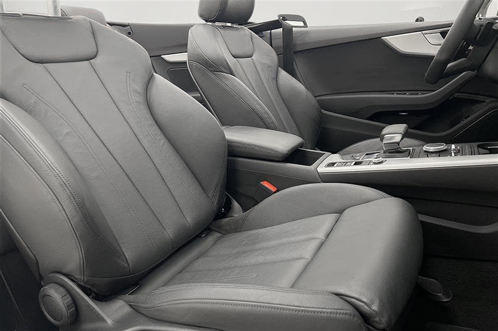 Audi A5 Cabriolet 190hk Skinn Matrix Keyless LÅGMIL Momsinteriör