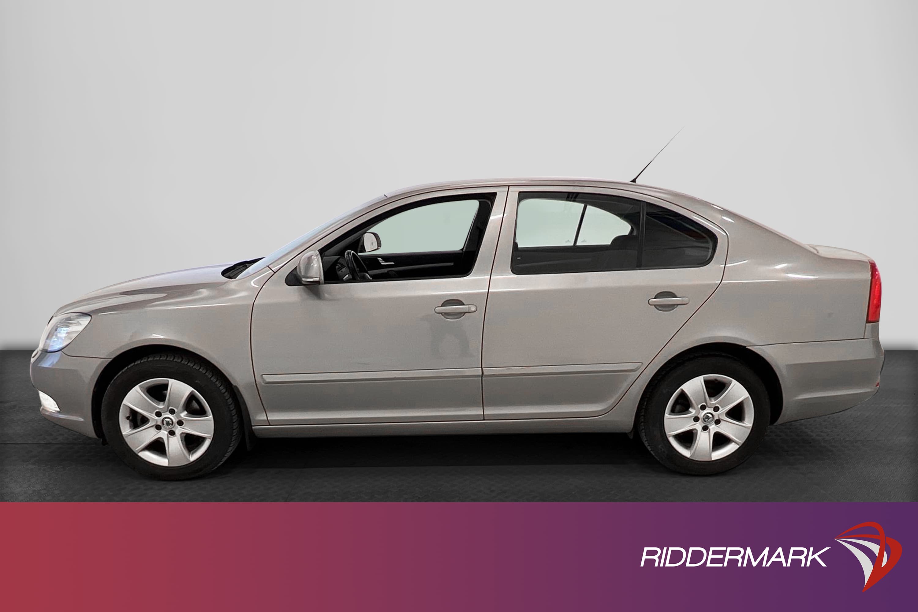 Skoda Octavia 1.4 TSI 122hk Värmare Drag Sensorer Välserv