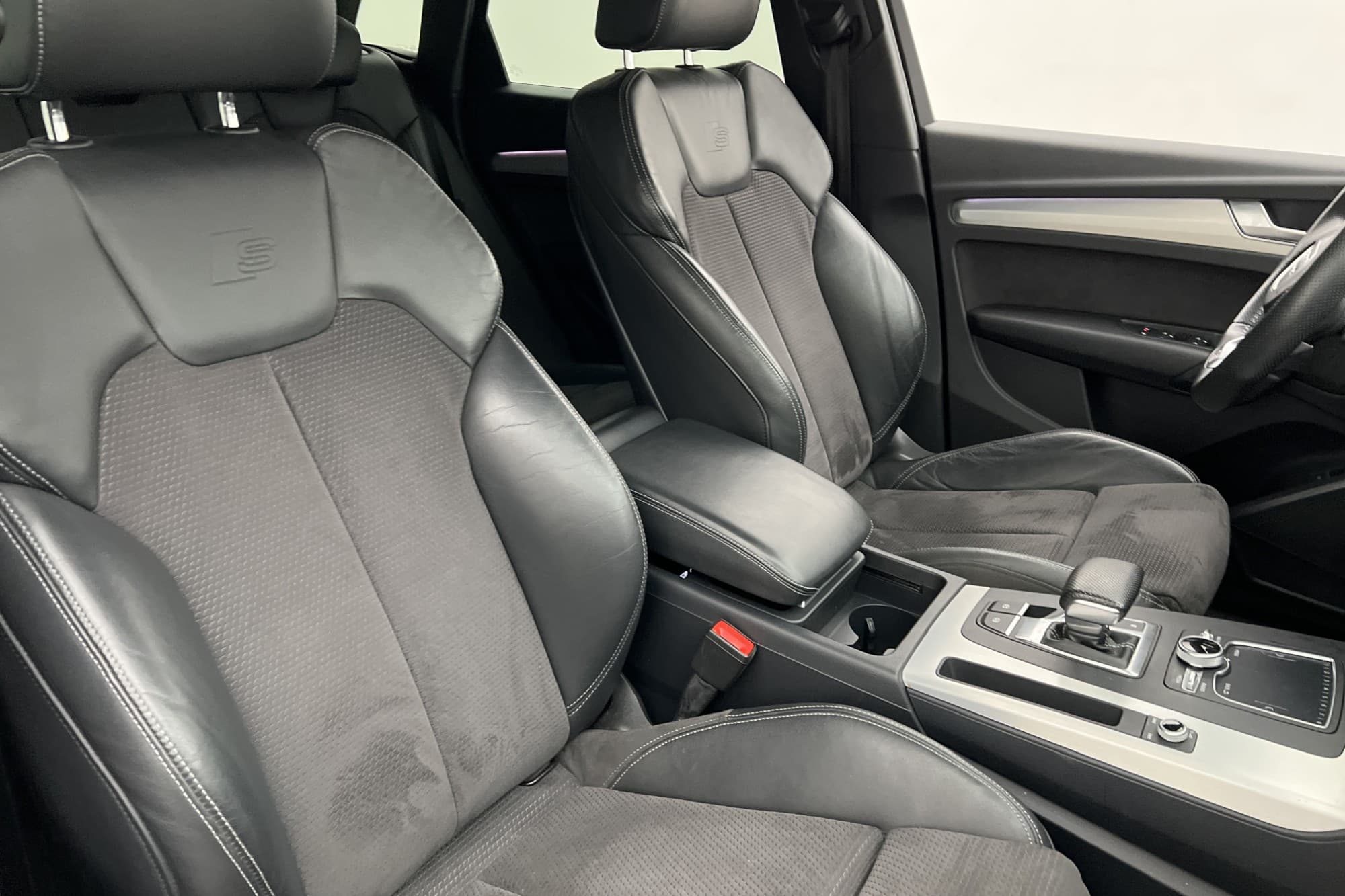 Audi Q5 2.0 TDI Q 190hk S-Line Värmare Cockpit Drag Kamera