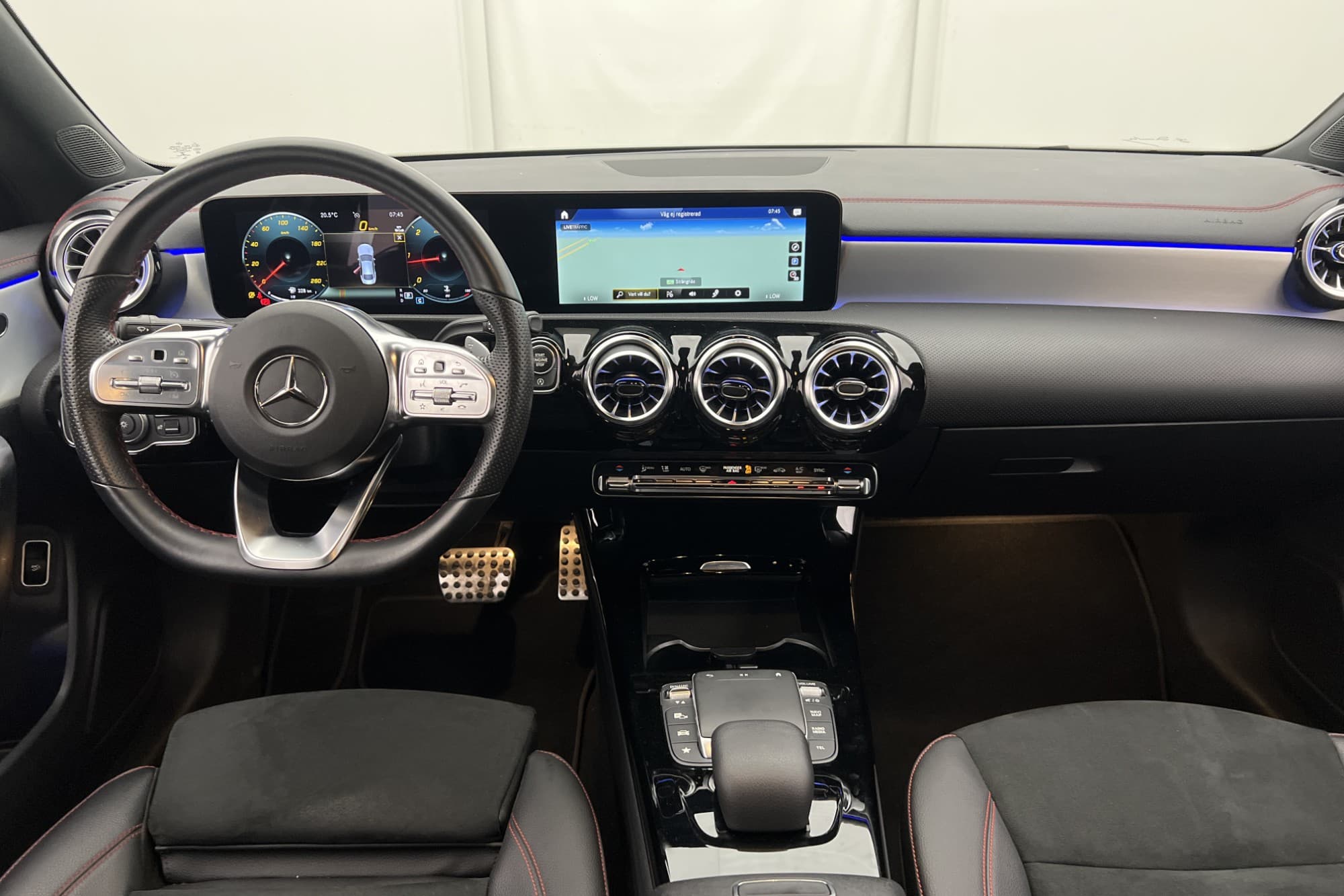 Mercedes-Benz CLA 200 d Coupé 150hk AMG Wide Kamera Navi