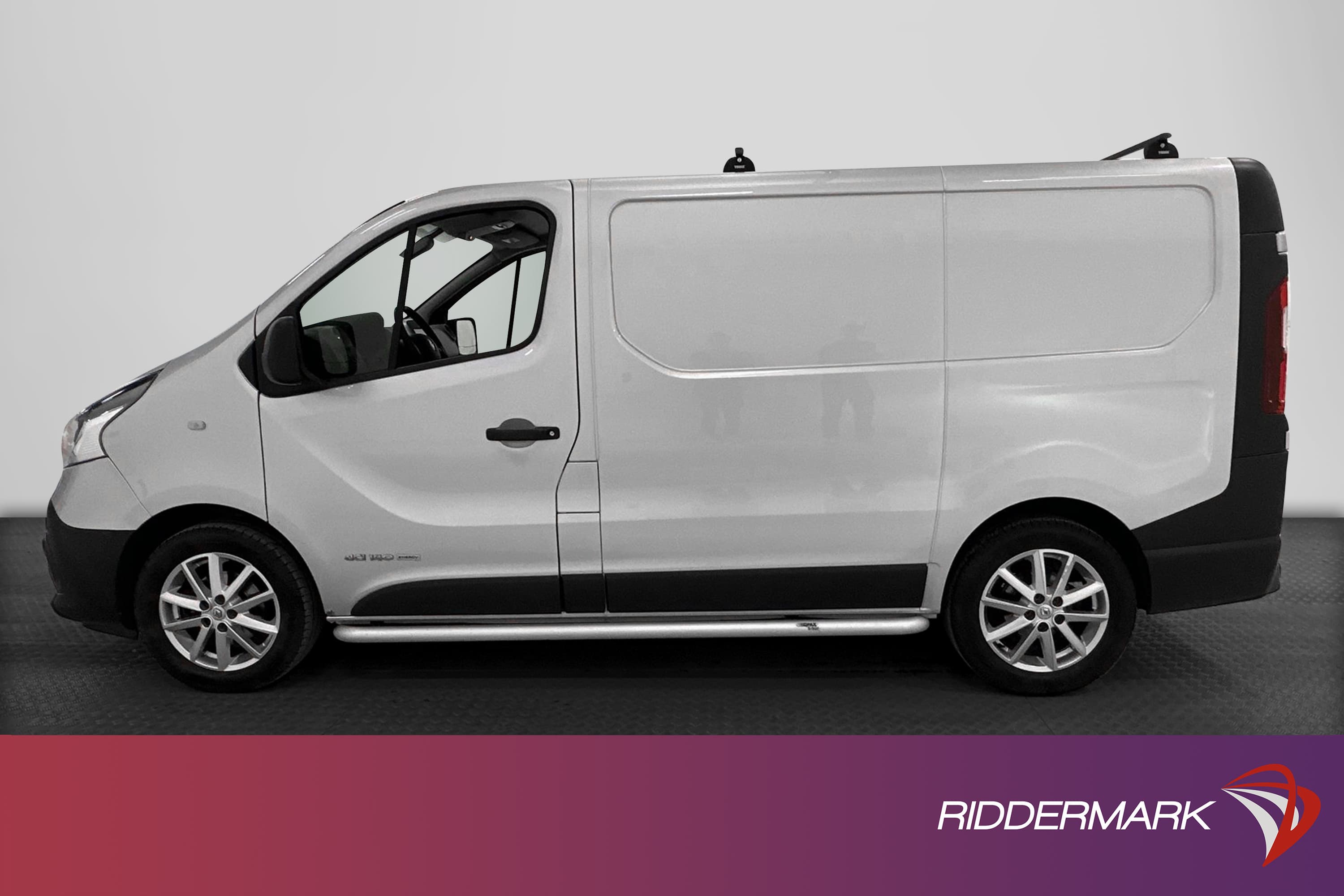 Renault Trafic 1.6dCi 140hk Värmare Dragkrok PDC Nyservad