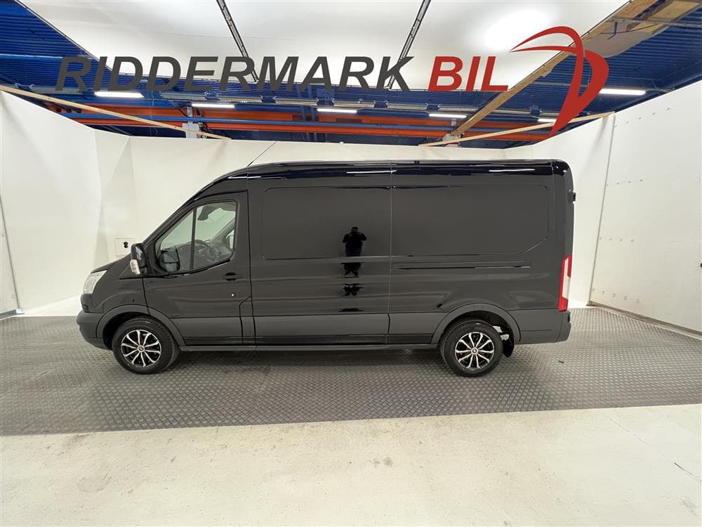 Ford Transit 310 2.0 TDCi 130hk Eu6 L2H2 Drag Värmare Moms