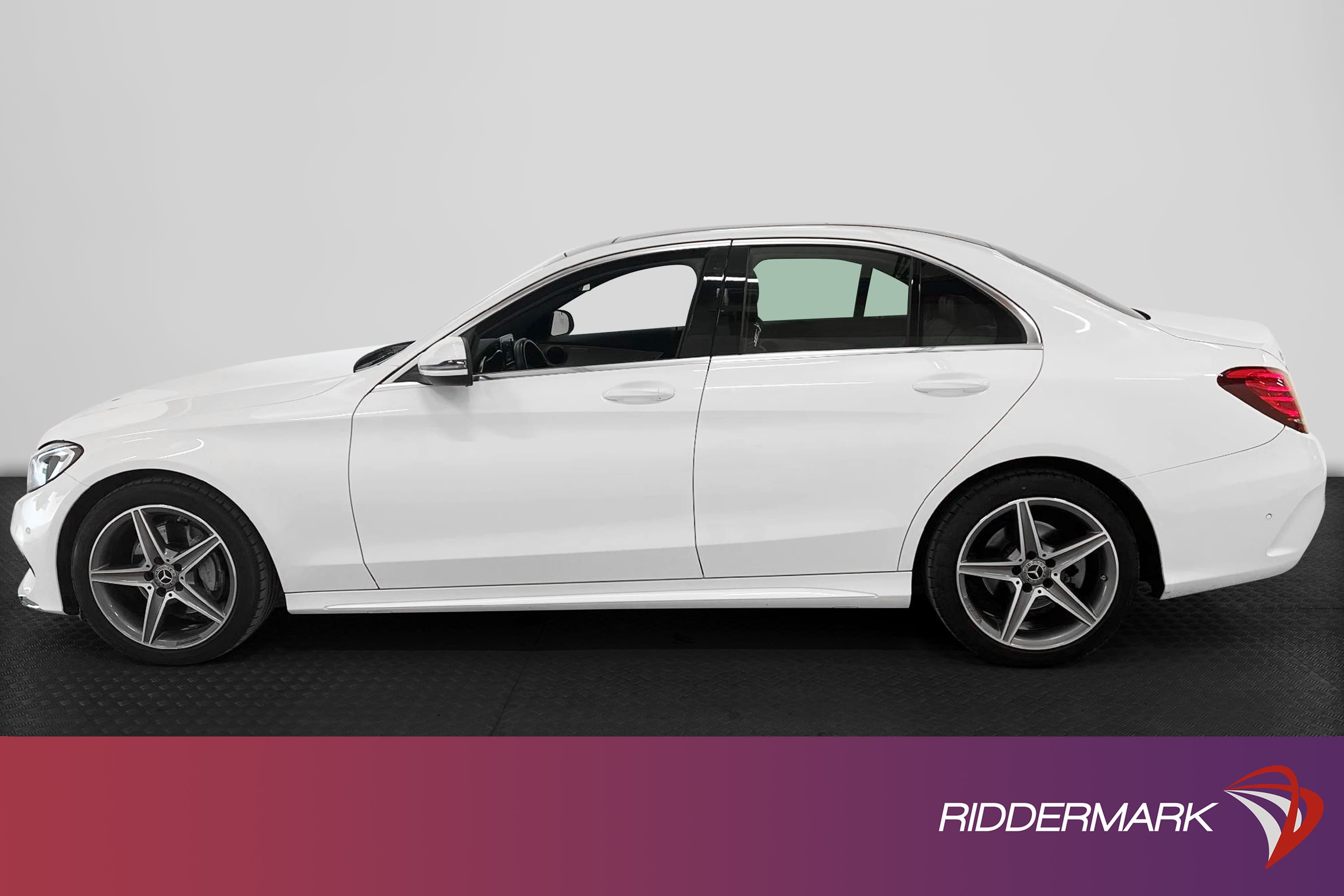 Mercedes-Benz C 220 d 4M 170hk AMG Pano Navi Skinn Värm Drag