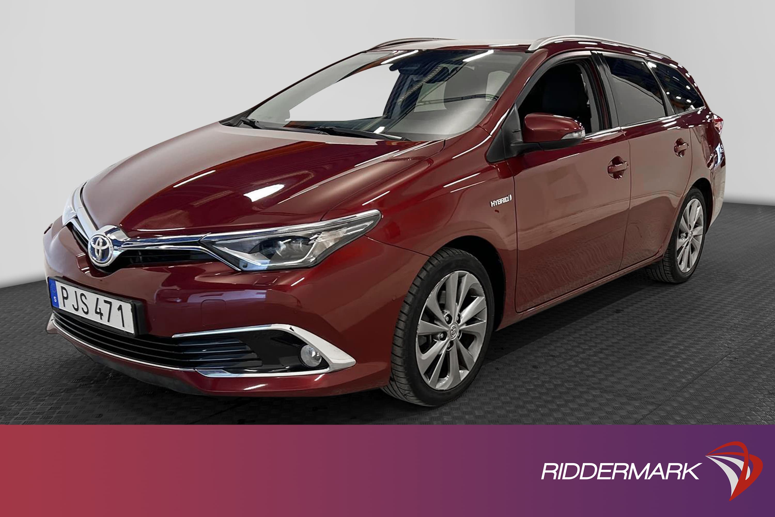 Toyota Auris TS Hybrid e-CVT 136hk 2 Brukare M&K-Värm B-Kam