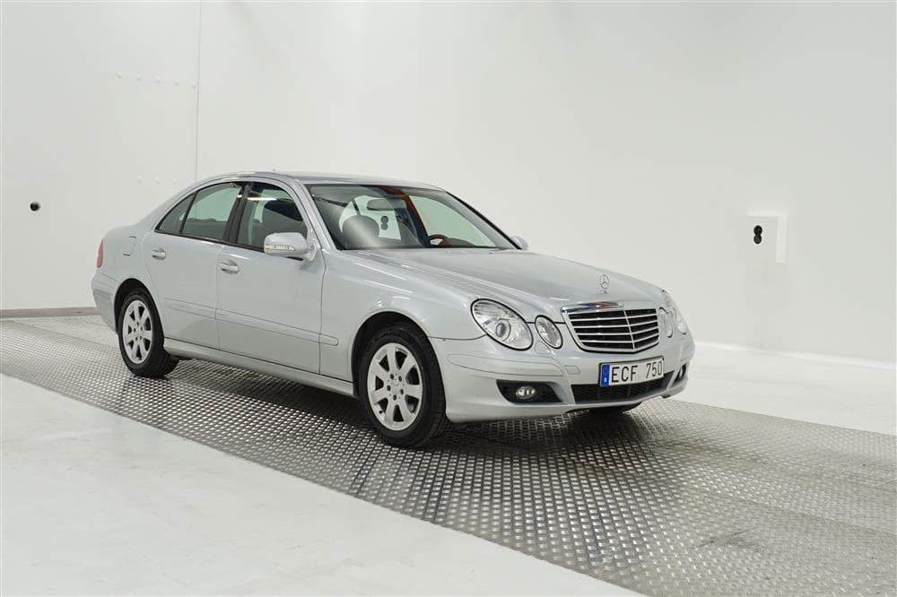 Mercedes E