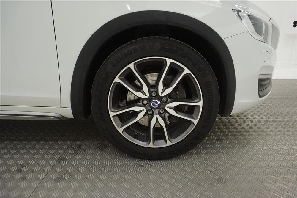 Volvo V60 Cross Country Momentuminteriör