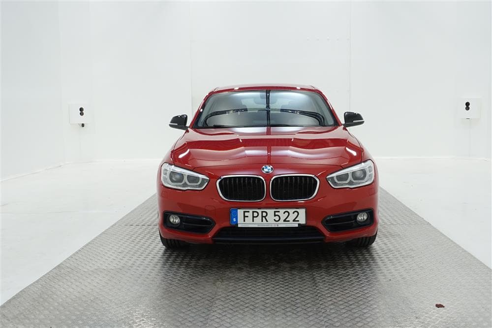 BMW 118