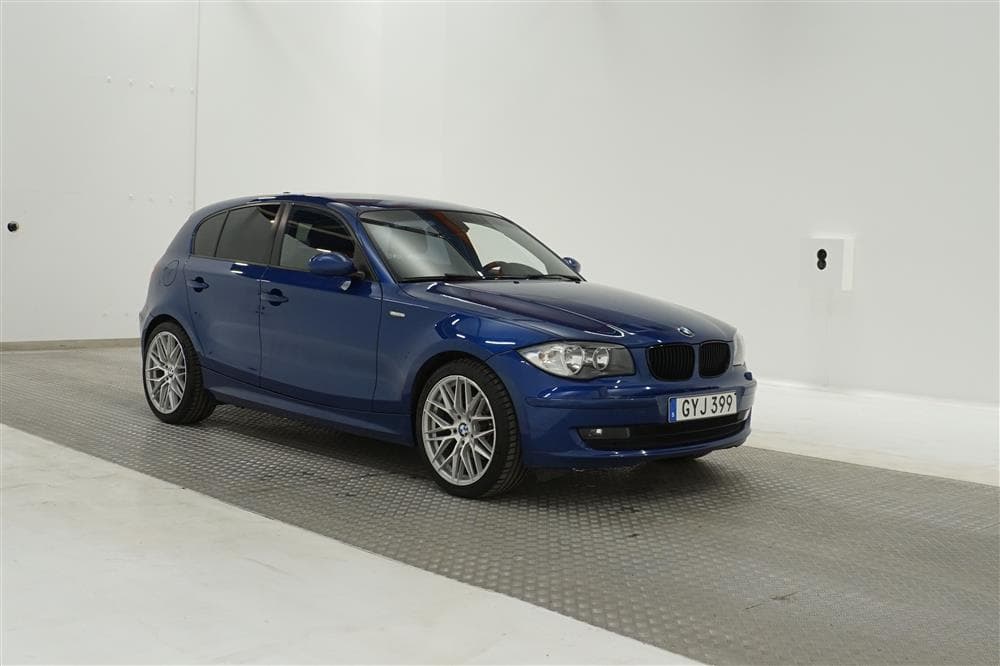 BMW 118