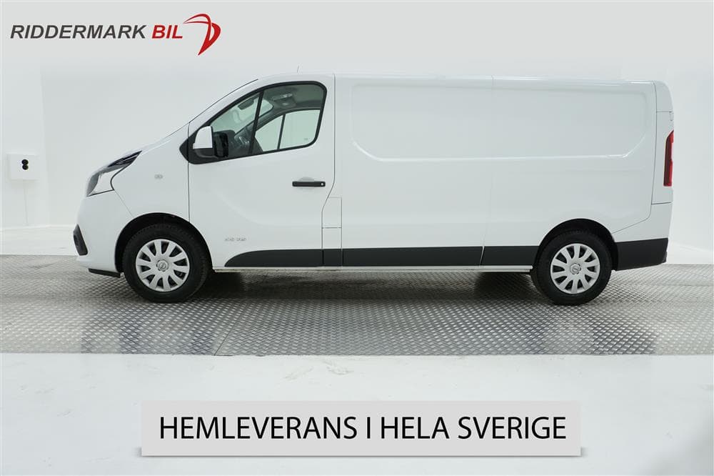 Nissan NV300