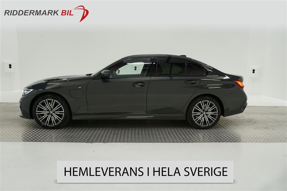 BMW 330e