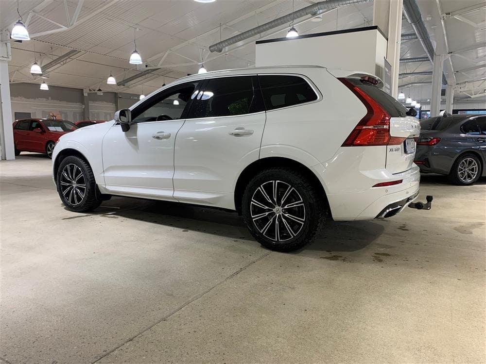 Volvo XC60 T5 AWD R-Design 250hk