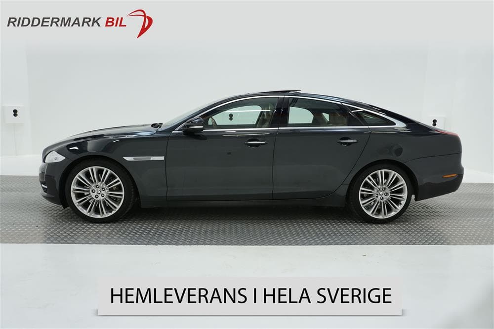 Jaguar XJ