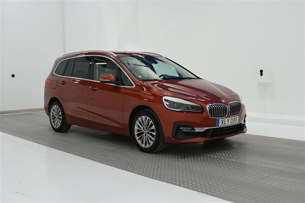 BMW 220