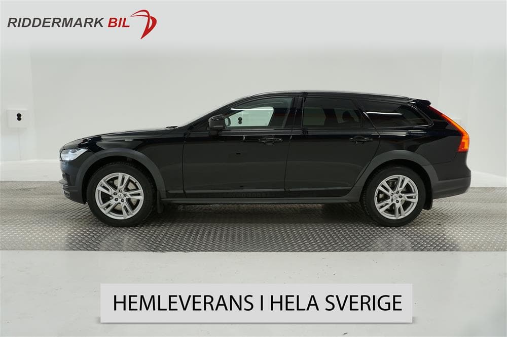 Volvo V90 Cross Country