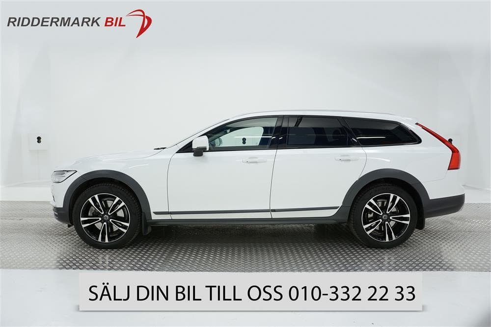 Volvo V90 Cross Country