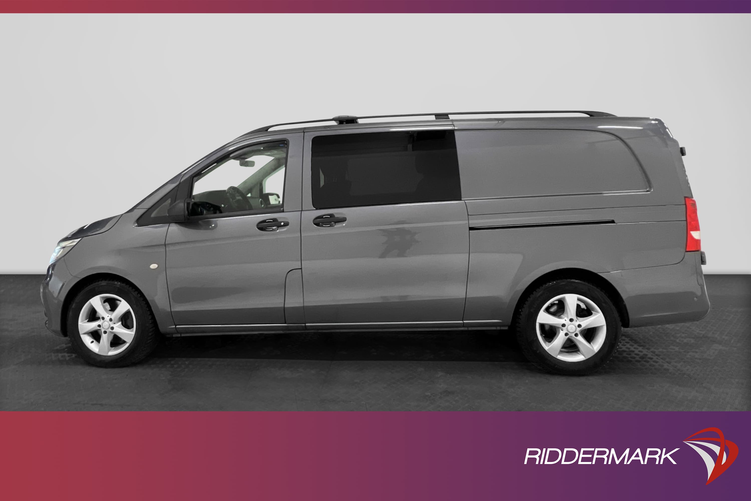 Mercedes-Benz Vito Mixto