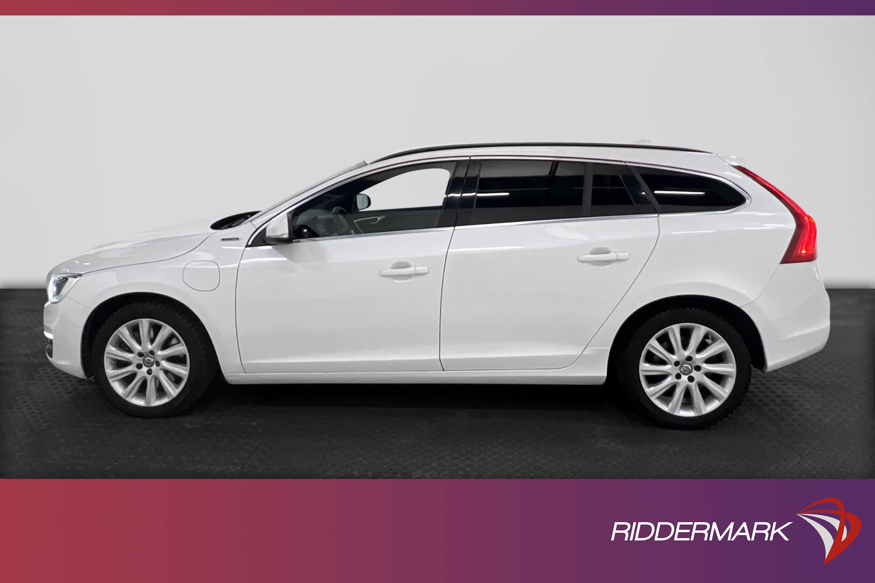 Volvo V60 D5 Plug-in AWD 231hk