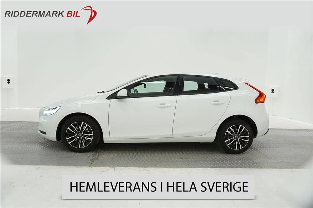 Volvo V40 T2 122hk