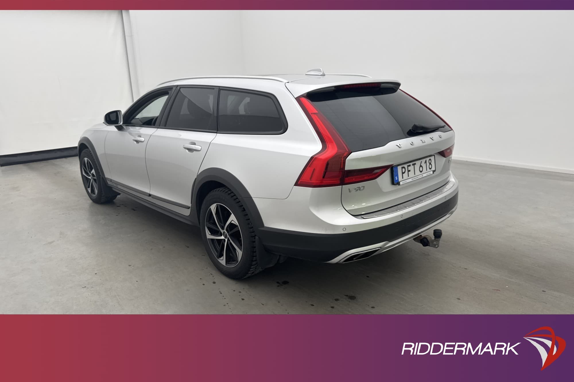 Volvo V90 Cross Country D4 AWD