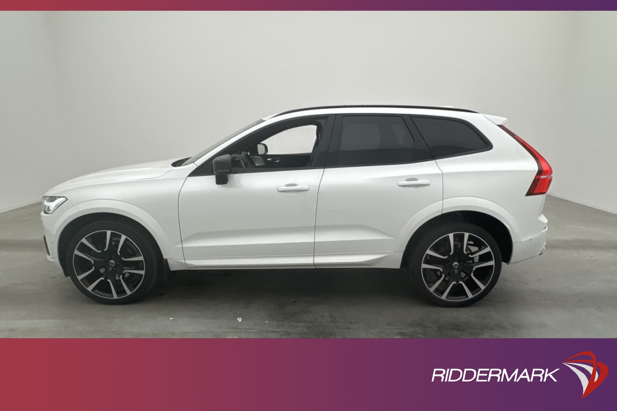 Volvo XC60 B5 AWD