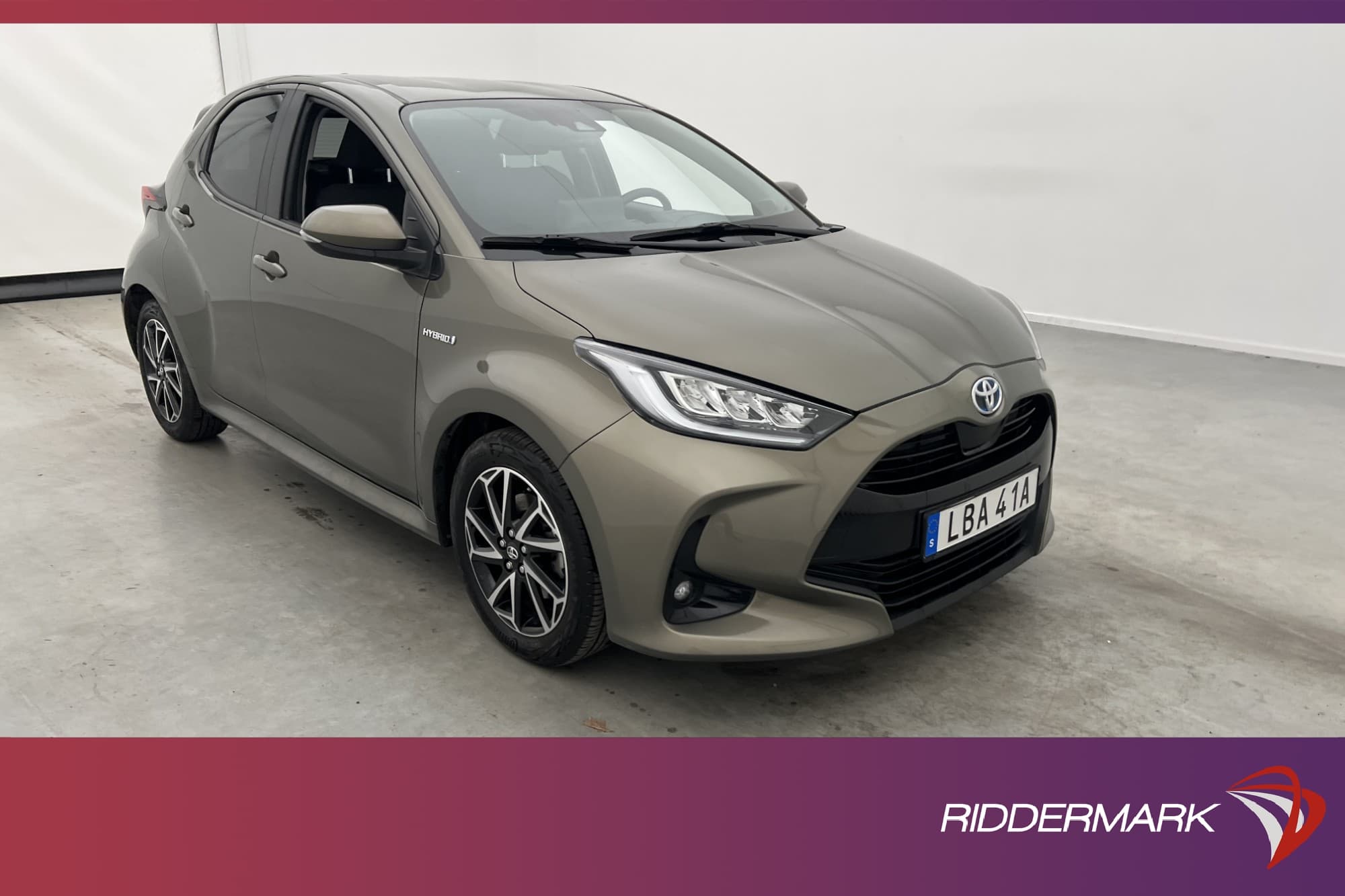 Toyota Yaris Hybrid CVT 116hk