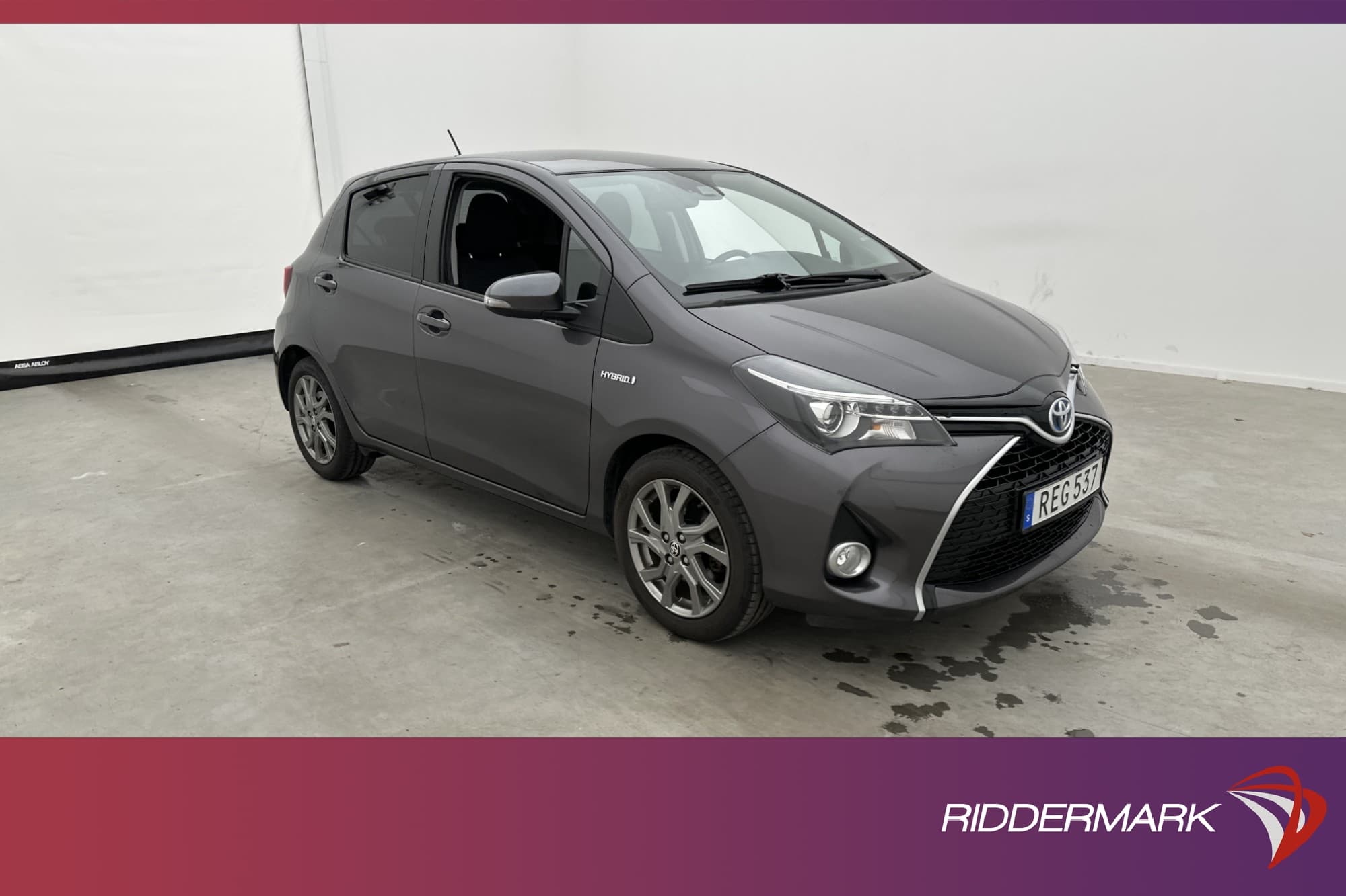 Toyota Yaris Hybrid 101hk