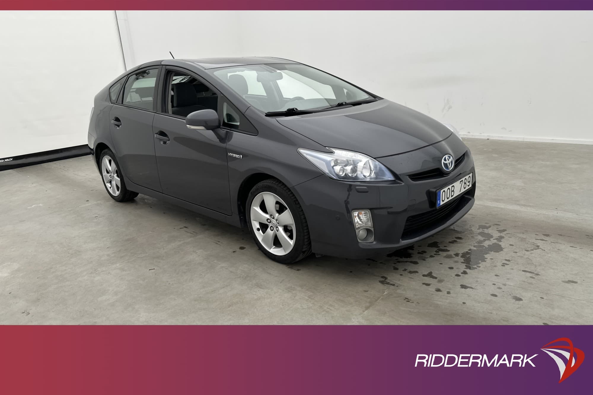 Toyota Prius Hybrid CVT 136hk