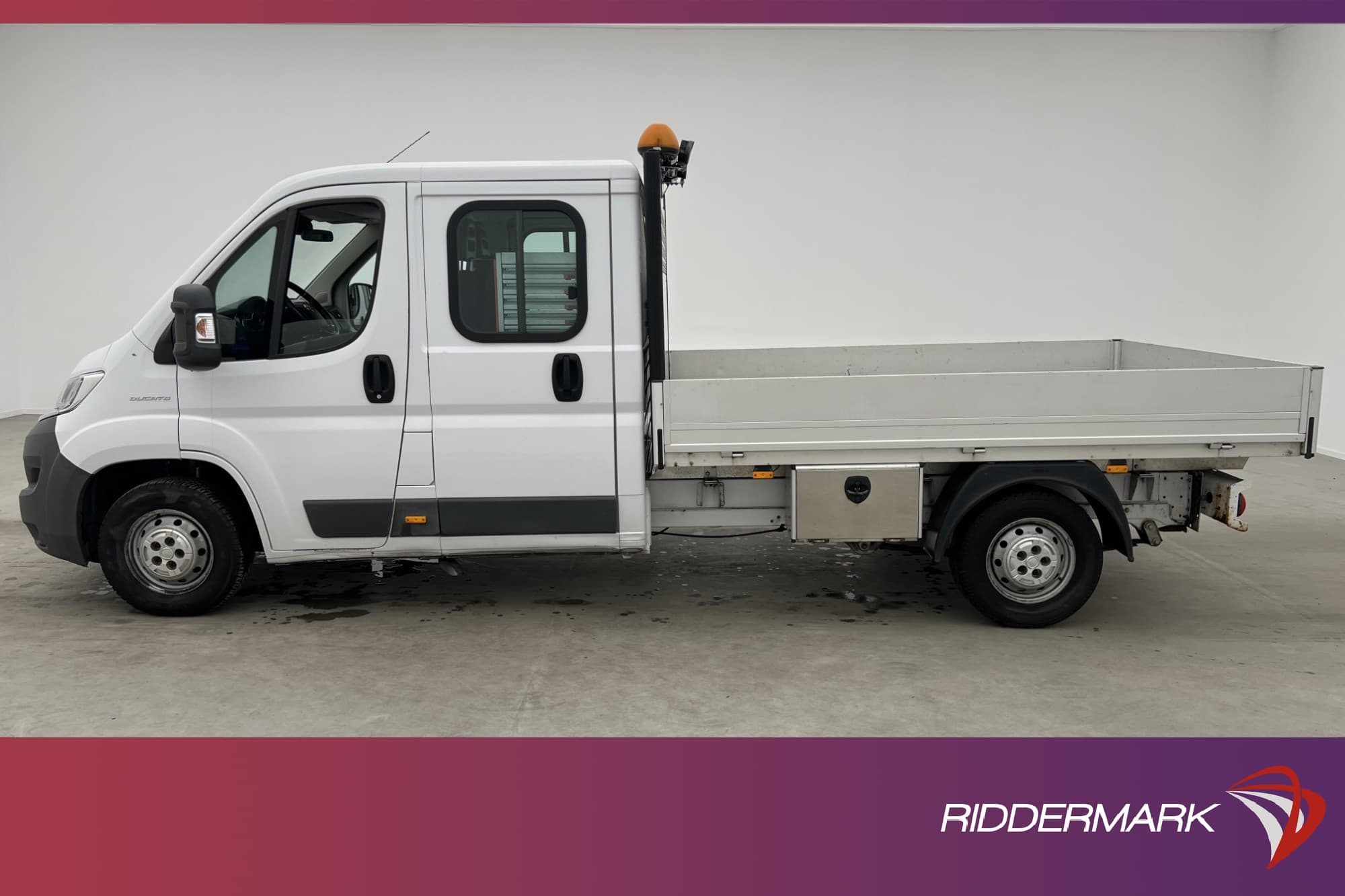Fiat Ducato Dubbelhytt FLAK 2.3 Ny-Kamrem Värmare Drag Moms