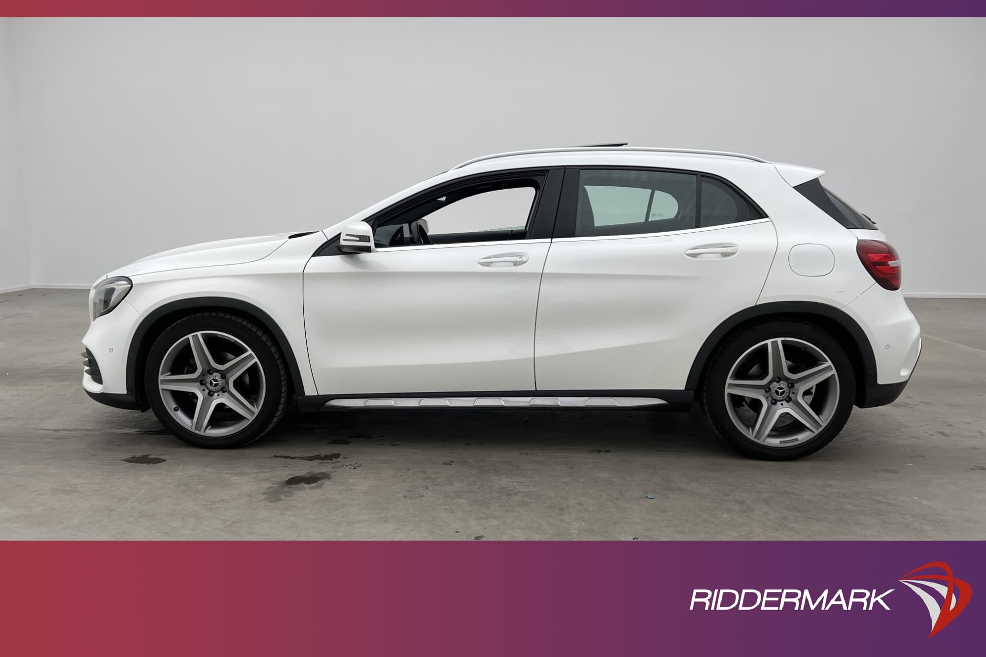 Mercedes-Benz GLA 200 156hk AMG Sport Navi Kamera Pano