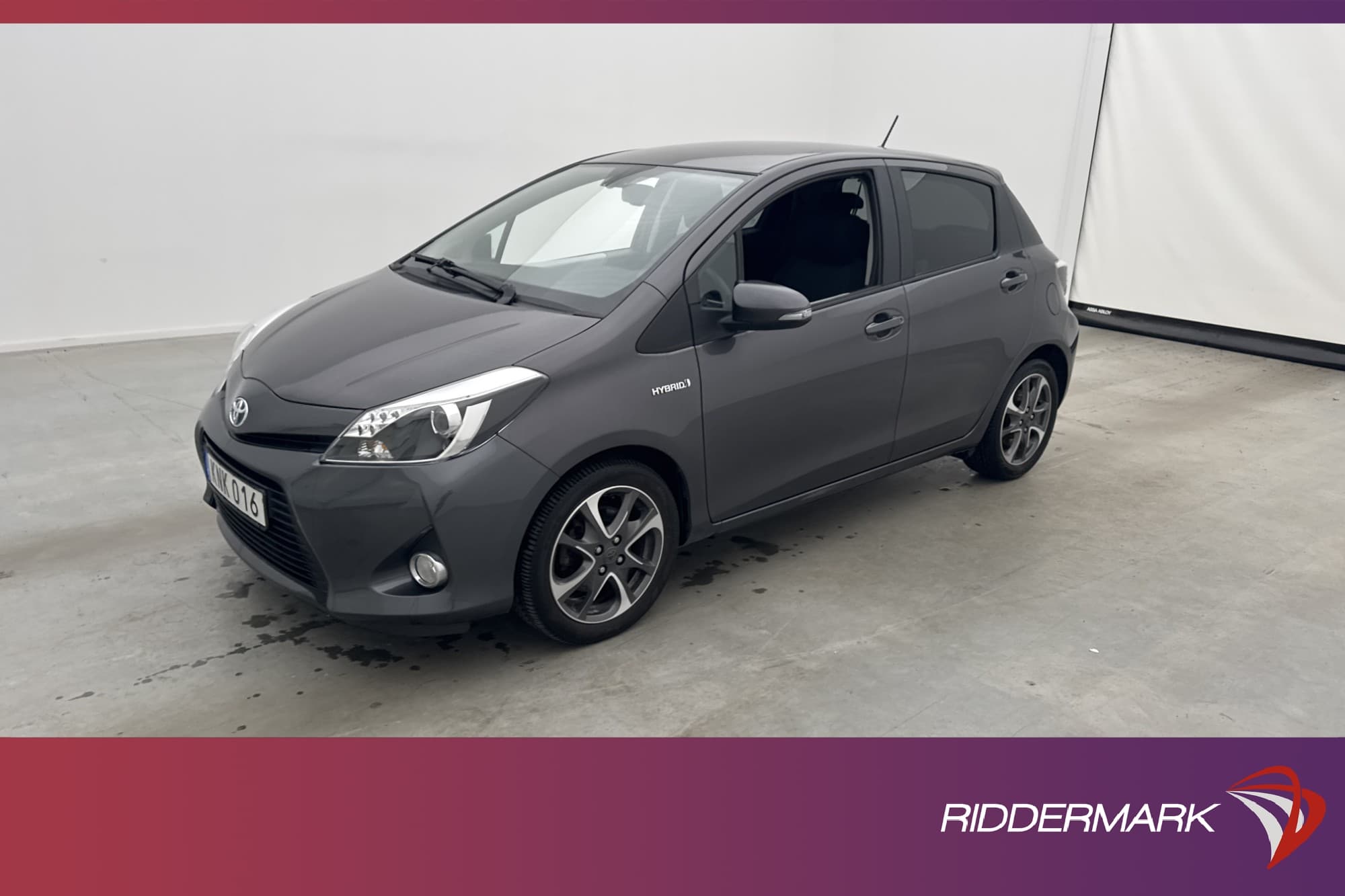 Toyota Yaris Hybrid 101hk