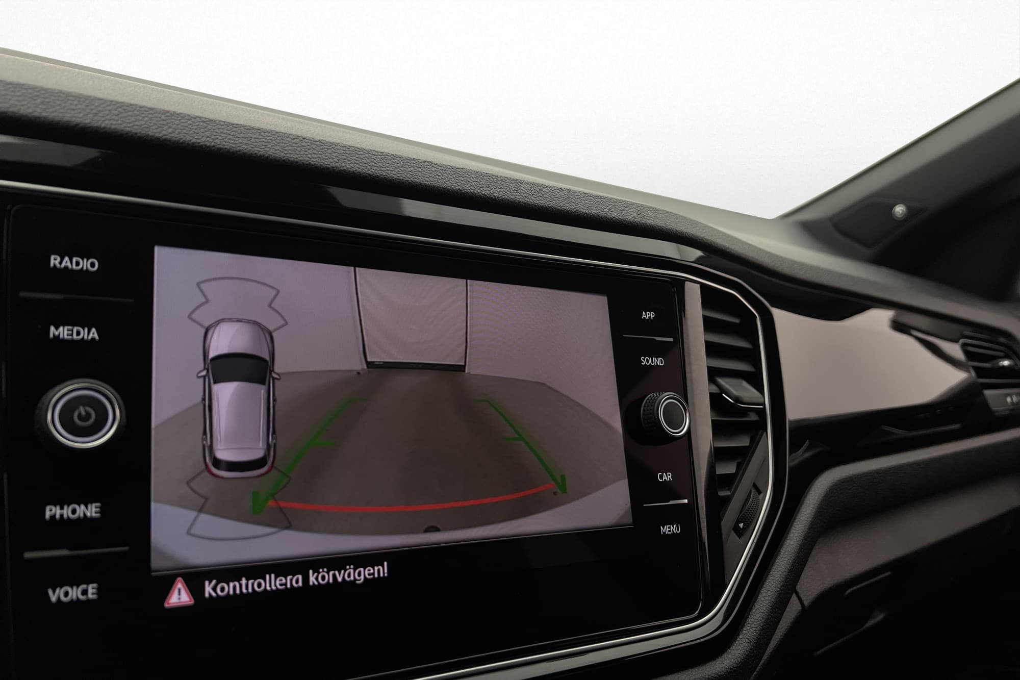Volkswagen T-Roc R 4M 300hk Cockpit Pano Beats Kamera Drag